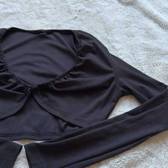 SHEIN Black Ribbed Cropped Short Large Black Cardigan - Picture 3 of 8